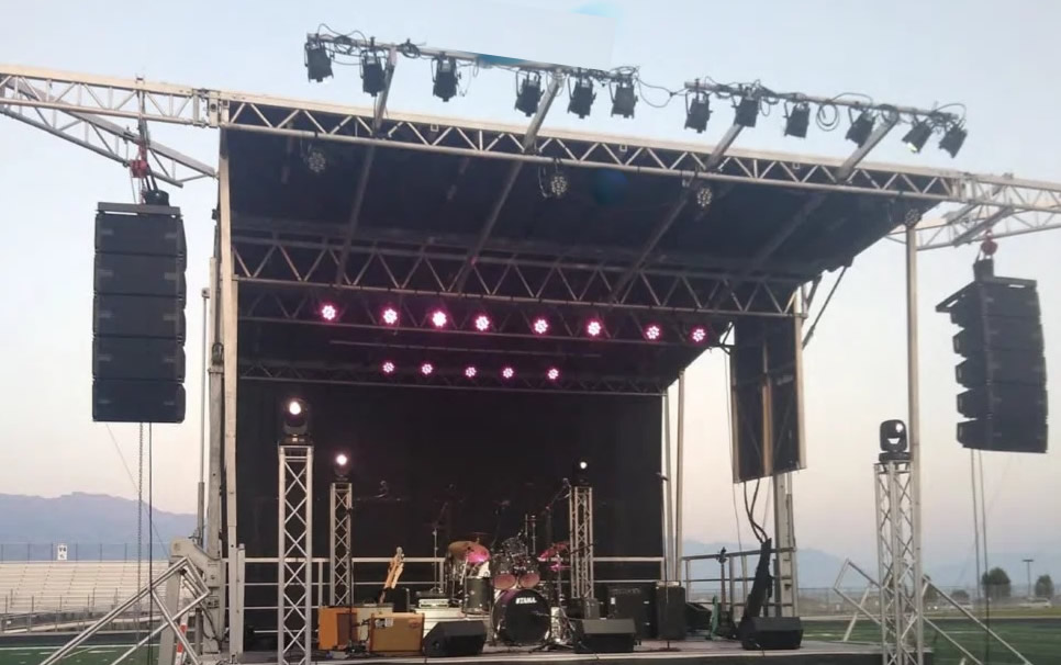 Mobile Stage Image 13